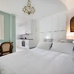 Les Montgolfieres, 2 Pieces, Porte De Versailles